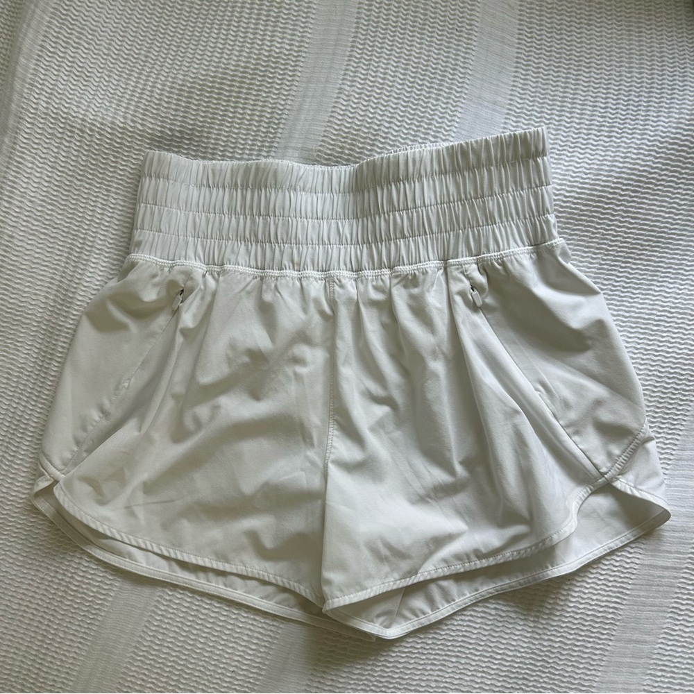 Aritzia shorts